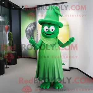 Green Momentum mascot...