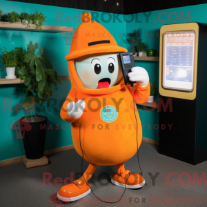 Orange Phone maskot...