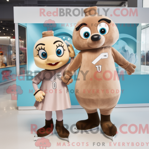 Postava maskota Tan Pair Of...