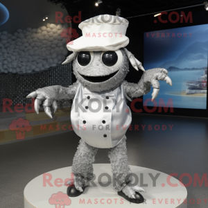 Silver Crab Cakes maskot...