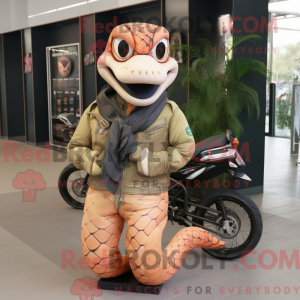 Peach Anaconda maskot...