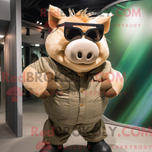 Tan Sow maskot kostume...