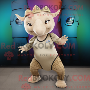 Beige Armadillo maskot...