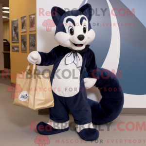 Maskotka Navy Skunk w...