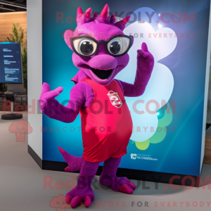 Postava maskota Magenta...