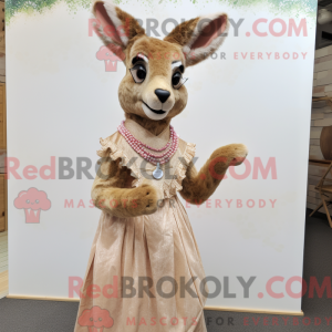 Tan Roe Deer máscara...