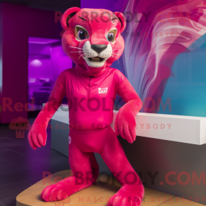 Magenta Puma maskotka...