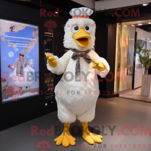 Cream Muscovy Duck maskot...