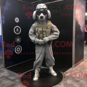 Figura de máscara de...