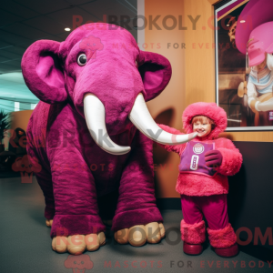 Magenta Mammoth maskot...