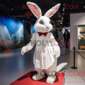 Uma figura de máscara de...