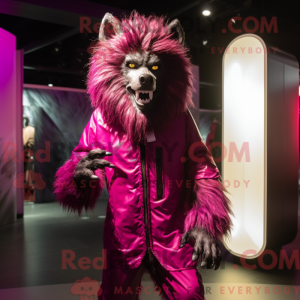 Postava maskota Magenta...