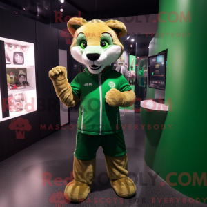 Forest Green Puma maskot...