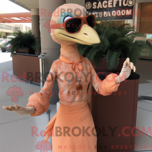 Peach Utahraptor maskot...