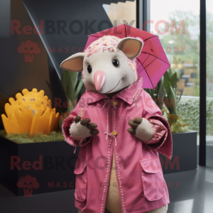 Pink Armadillo maskot...