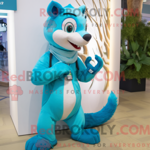 Cyan Marten maskot kostume...