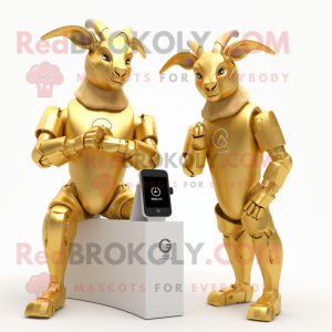 Gold Goat maskot draktfigur...