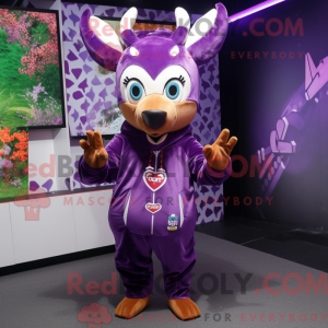 Máscara de veado roxo com...