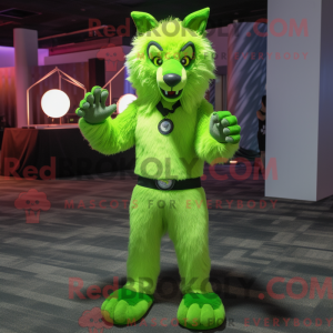 Figura de máscara de lobo...