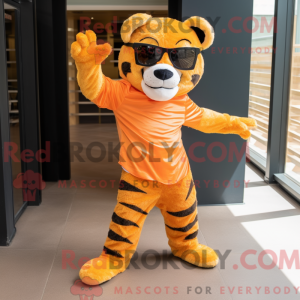 Máscara Orange Tiger com...