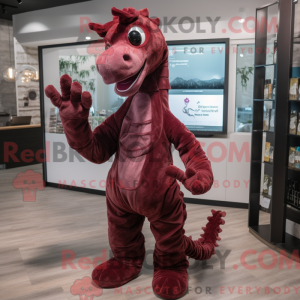 Maroon Sea Horse maskot...