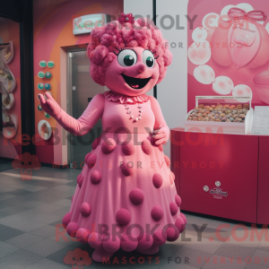 Rosa traz uma máscara de...