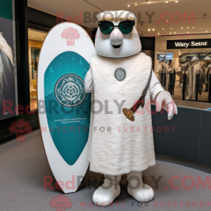 White Celtic Shield maskot...
