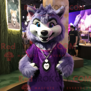 Figura de máscara de lobo...