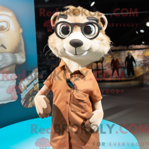 Tan Weasel maskot kostume...