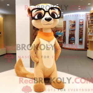 Tan Weasel maskot kostume...