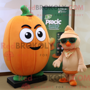 Peach Pumpkin maskot...