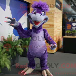 Lila Deinonychus...