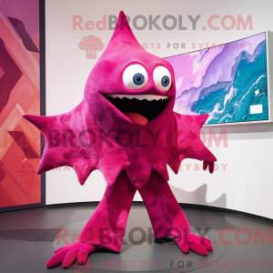Magenta Stingray maskot...