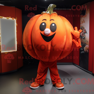 Red Pumpkin maskot...