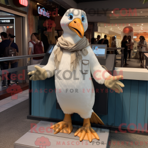 Creme Albatross maskot...