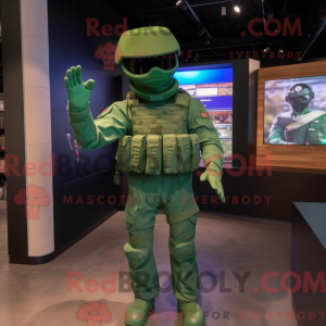 Grøn Commando maskot...