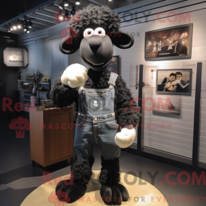 Máscara Black Sheep com...