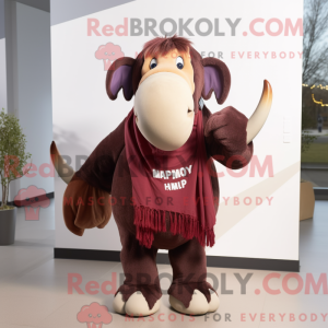 Maroon Mammoth maskot...