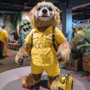 Yellow Sloth Bear maskot...
