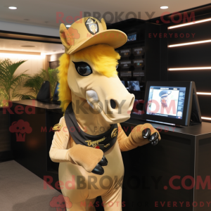 Gold Mare maskot kostume...