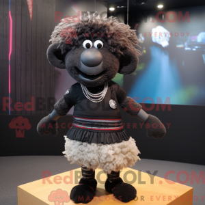 Figura de máscara de ovelha...
