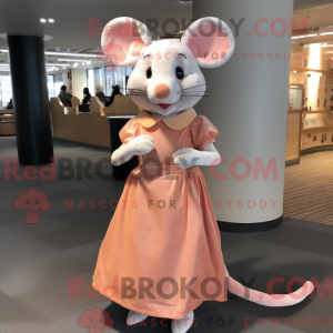 Postava maskota Peach Mouse...