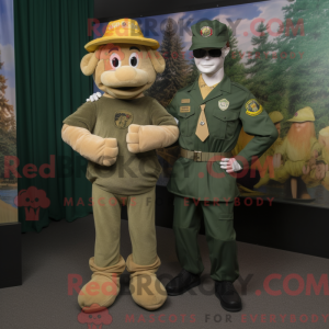 Gold Green Beret mascot...