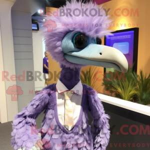 Lavendel-Strauß-Maskottchen...