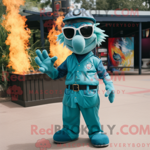 Teal Fire Eater Maskottchen...
