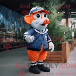 Personagem de máscara de...