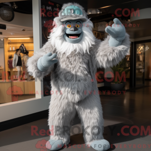 Personagem de máscara de um...
