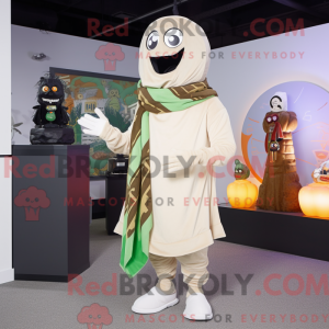 Personagem de máscara de...