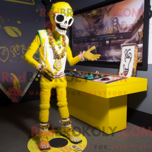 Personagem de máscara de um...