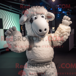 Personaggio mascotte Pecora...